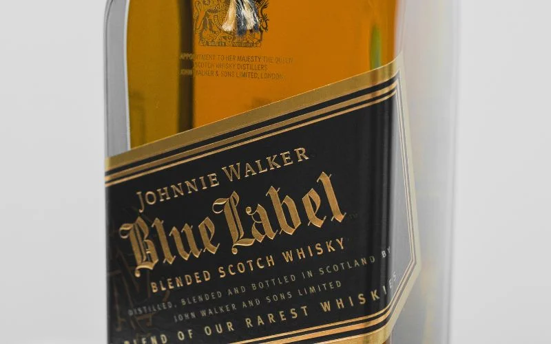 johnnie walker using serif font